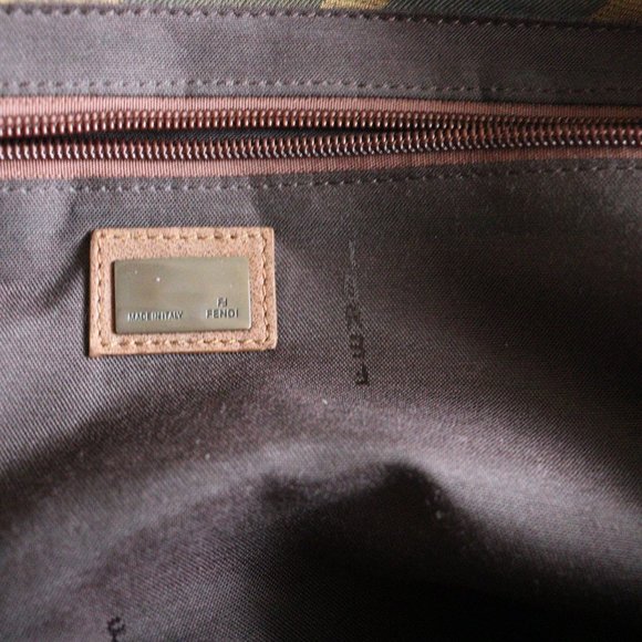 SOLD Fendi Tobacco Zucca Large Baguette Laced Bag - Picture 12 of 16